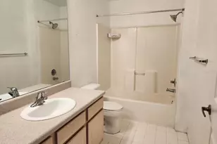 5483 Vineland Rd, Orlando, FL 32811 - Photo 5