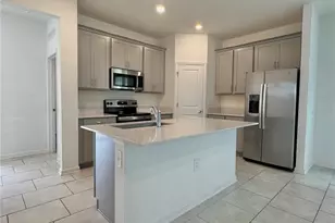 6473 Pine Warbler Wy, Saint Cloud, FL 34771 - Photo 5