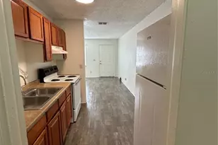 2982 Warfield Dr, Bartow, FL 33830 - Photo 5