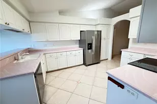 21623 Regency Park Ln, Leesburg, FL 34748 - Photo 7