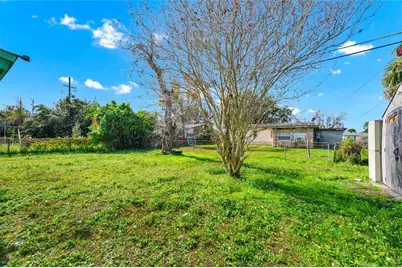 2112 Aaron Avenue, Orlando, FL 32811 - Photo 3