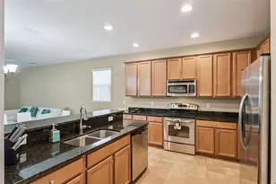 13232 Longacre Dr, Windermere, FL 34786 - Photo 7