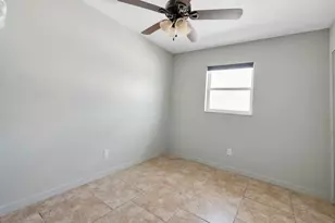 1001 Windbrook Dr, Deltona, FL 32725 - Photo 35