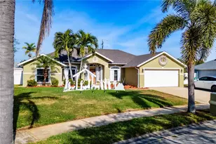 3522 Twelve Oaks Cir, Merritt Island, FL 32953 - Photo 3