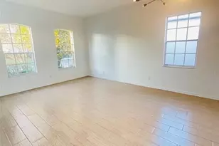 2926 Daybreak Dr, Orlando, FL 32825 - Photo 5