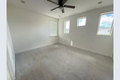 2801 Willowseed Lane, Saint Cloud, FL 34772 - Photo 17