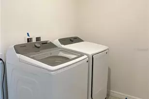 32095 Pond Apple Bnd, San Antonio, FL 33576 - Photo 9