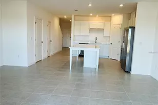 32095 Pond Apple Bnd, San Antonio, FL 33576 - Photo 5