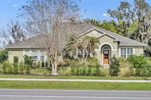 607 E Oakland Ave, Winter Garden, FL 34787 - Photo 1