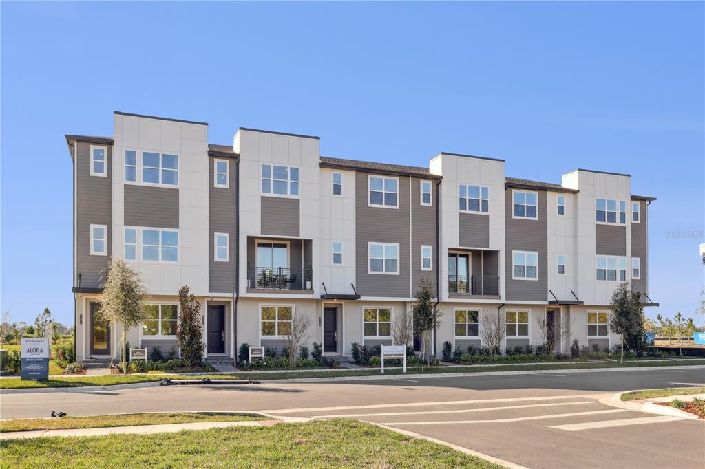 9168 Sinatra Ln - 9168 Sinatra Ln, Orlando, FL 32827 Luxury Property | Jose Angel Pina
