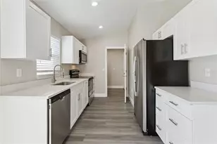 10133 SW 131st Ct, Dunnellon, FL 34432 - Photo 7