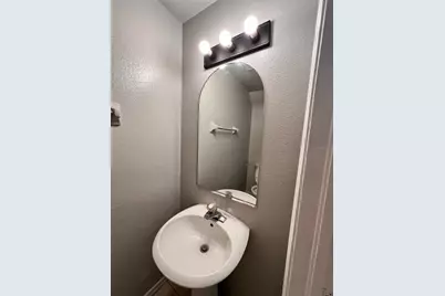 8674 Hunters Key Circle, Tampa, FL 33647 - Photo 11