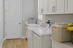 1709 8th St E, Palmetto, FL 34221 - Photo 27