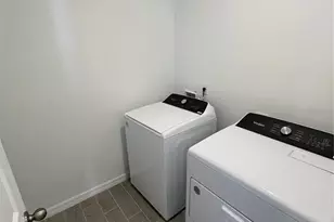 2405 White Tail St, Davenport, FL 33837 - Photo 9