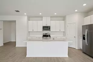 1740 Coolridge Pl, Zephyrhills, FL 33541 - Photo 11