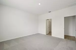 1740 Coolridge Pl, Zephyrhills, FL 33541 - Photo 17