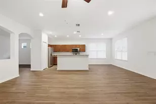 7729 Grasmere Dr, Land O Lakes, FL 34637 - Photo 11