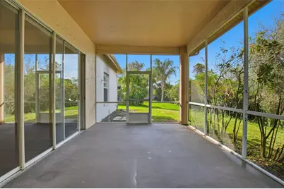 28516 Hanging Moss Loop, Wesley Chapel, FL 33543 - Photo 31