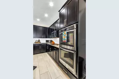 529 Blue Cypress Drive, Groveland, FL 34736 - Photo 13