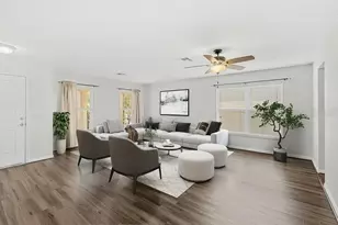 1015 Seneca Falls Dr, Orlando, FL 32828 - Photo 3