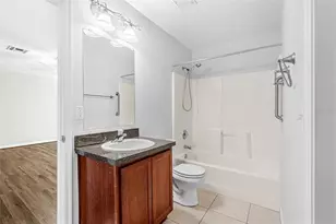 1015 Seneca Falls Dr, Orlando, FL 32828 - Photo 17