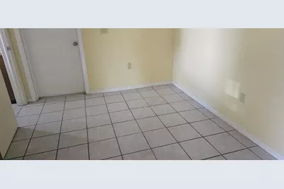 1210 Howell Creek Drive, Winter Springs, FL 32708 - Photo 9