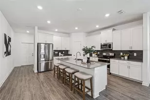 1751 Good Neighbor Loop, Kissimmee, FL 34744 - Photo 23