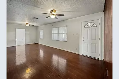 612 Kensington Street, Eustis, FL 32726 - Photo 13