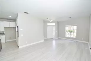 15002 Warlick Ct, Orlando, FL 32828 - Photo 9