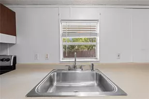 2639 Liberty Blvd, Kissimmee, FL 34741 - Photo 15