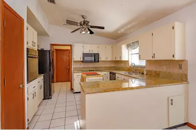 312 Kimberly Court, Sanford, FL 32771 - Photo 11