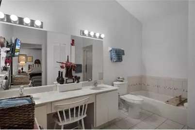 4019 Lake Mirage Boulevard, Orlando, FL 32817 - Photo 13