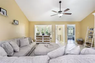 8932 Village Green Blvd, Clermont, FL 34711 - Photo 5