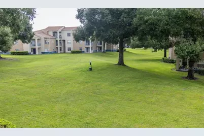 7280 Westpointe Boulevard #826, Orlando, FL 32835 - Photo 3