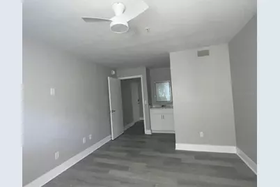 7280 Westpointe Boulevard #826, Orlando, FL 32835 - Photo 7