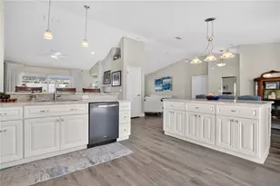 9426 Palm Tree Dr, Windermere, FL 34786 - Photo 9