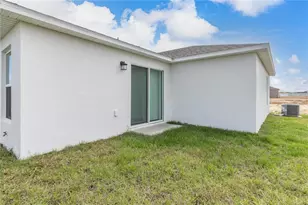 304 Towns Cir, Haines City, FL 33844 - Photo 9