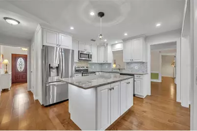 652 W Cadillac Drive, Altamonte Springs, FL 32714 - Photo 15