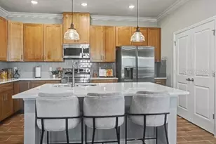 898 Buckeye Dr, Lady Lake, FL 32159 - Photo 5