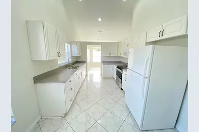 9637 Lake Douglas Place, Orlando, FL 32817 - Photo 11