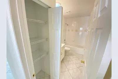 9637 Lake Douglas Place, Orlando, FL 32817 - Photo 21