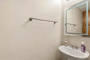 5736 Royal Hills Cir, Winter Haven, FL 33881 - Photo 11