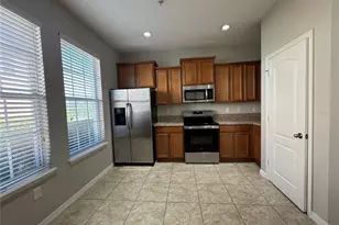 10233 Lake District Ln, Orlando, FL 32832 - Photo 7