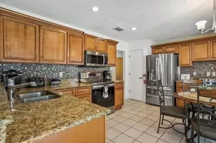 2871 Picadilly Cir, Kissimmee, FL 34747 - Photo 11