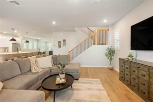 934 McKinnon Sq, Winter Garden, FL 34787 - Photo 7