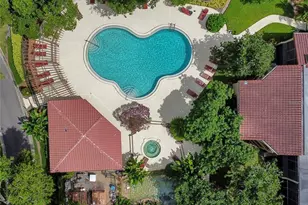 1267 St Tropez Cir, Orlando, FL 32806 - Photo 31