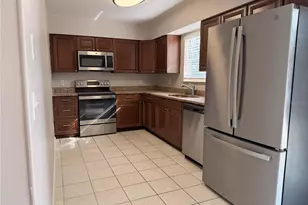 2032 Tropic Bay Ct, Orlando, FL 32807 - Photo 11