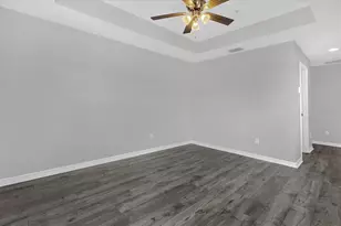 9450 Silver Buttonwood St, Orlando, FL 32832 - Photo 11