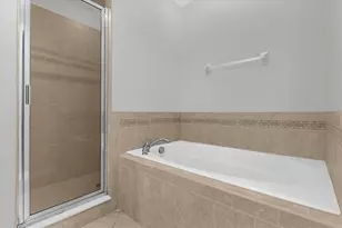 9450 Silver Buttonwood St, Orlando, FL 32832 - Photo 15