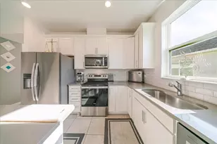 1833 Spring Shower Circle, Kissimmee, FL 34744 - Photo 29